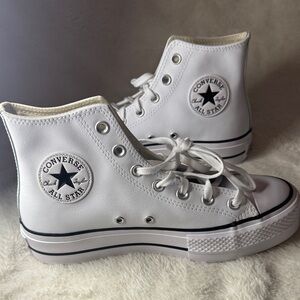 Converse All Star White Leather PlatformHigh-Tops